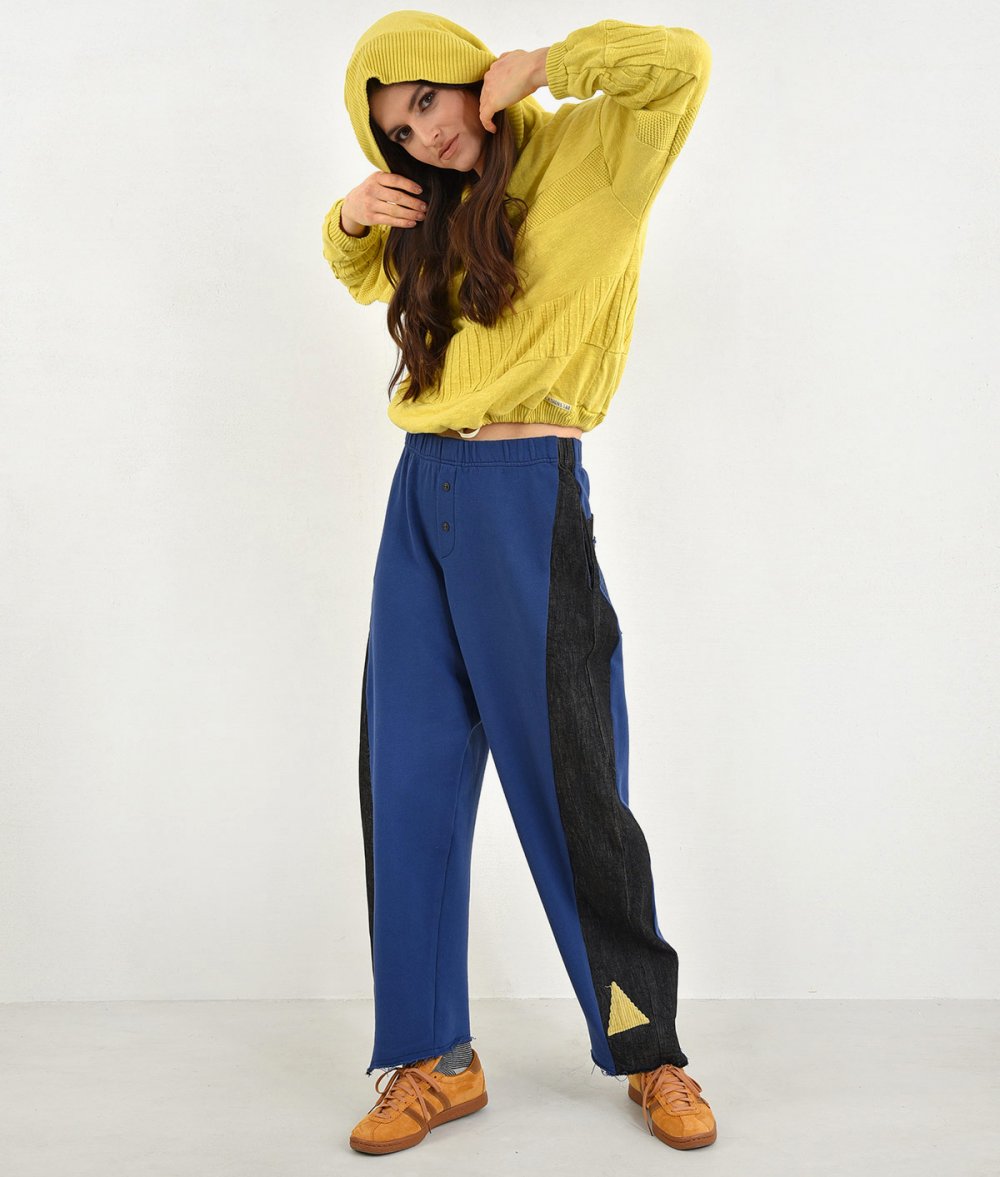 Baggy Pants With Buttons