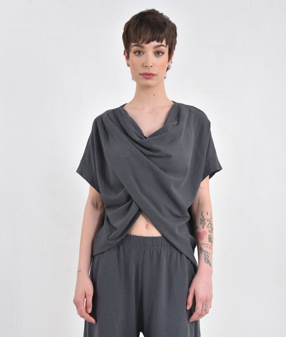 Drape Blouse With Cut