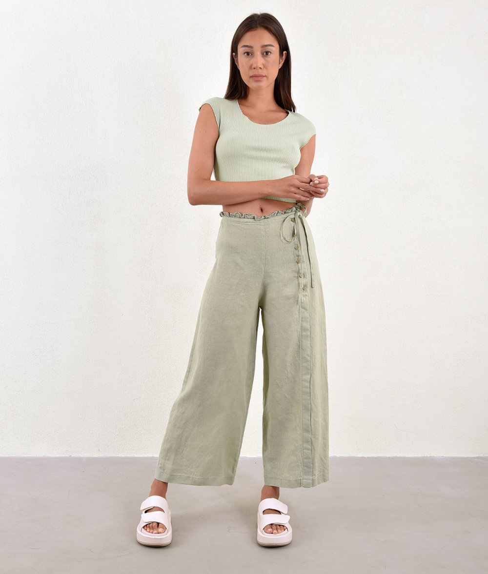 Linen Zip-Culotte With Buttons