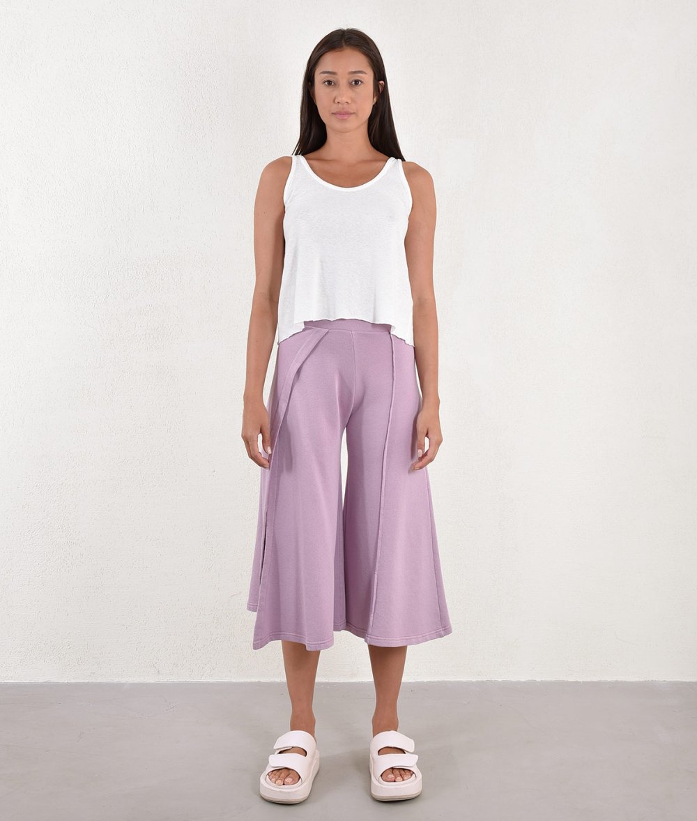 Crop Pants With Cut